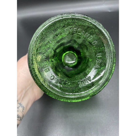 Vintage E. O. Brody Emerald Green Vase Urn Goblet Crinkle Glass Wavy Textured - Picture 6 of 7